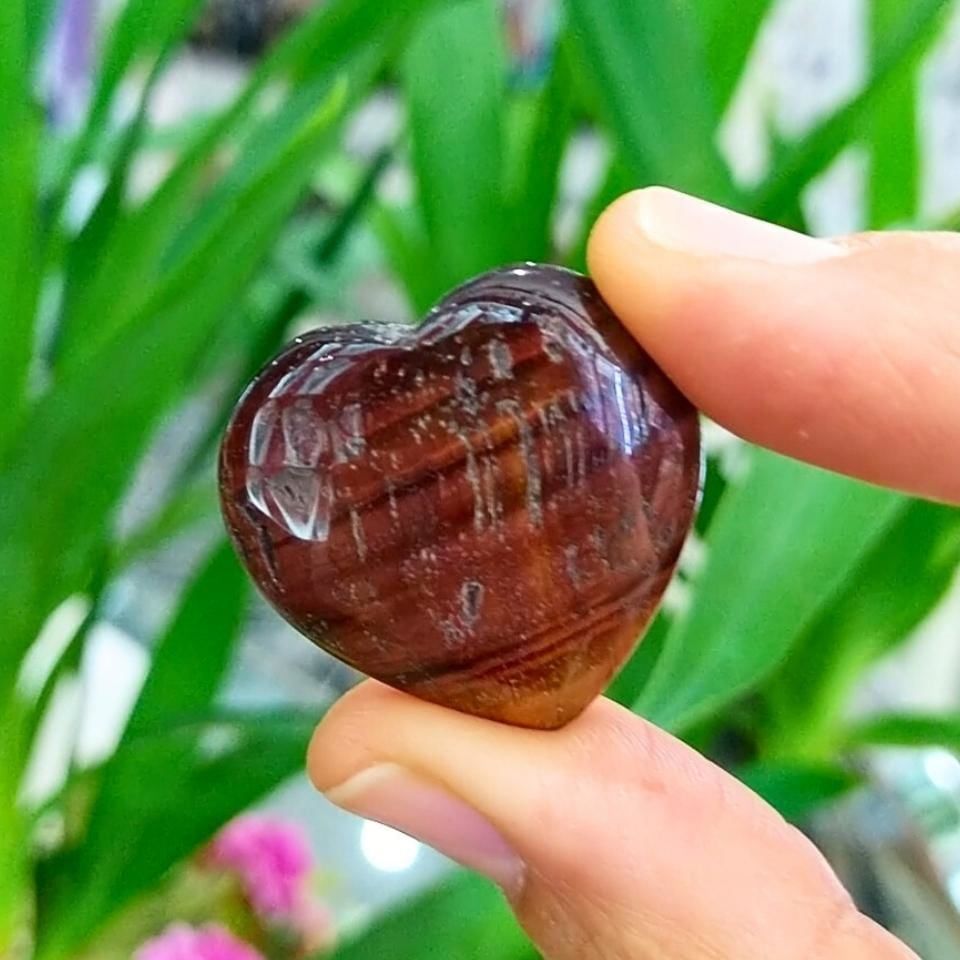 Kırmızı Kaplan Gözü Taşı Kalp Obje