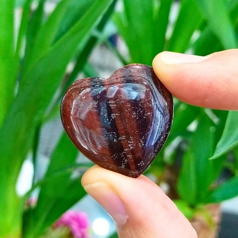 Kırmızı Kaplan Gözü Taşı Kalp Obje