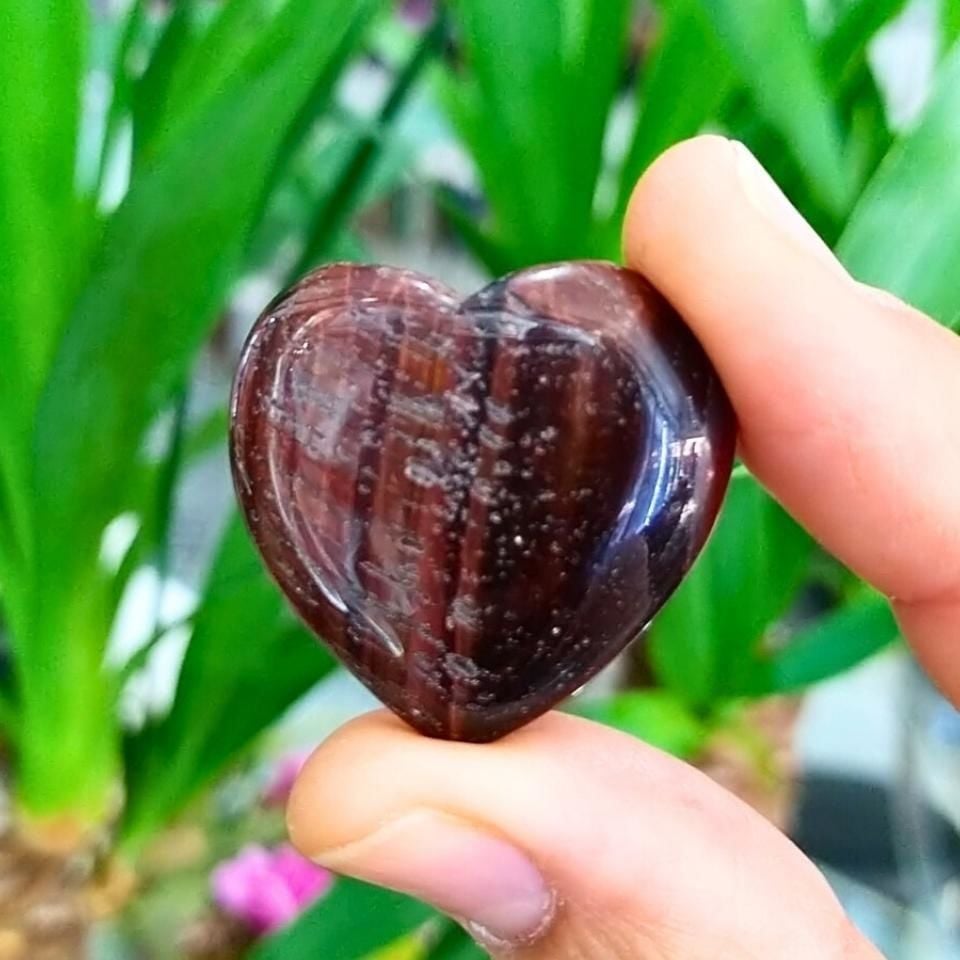 Kırmızı Kaplan Gözü Taşı Kalp Obje