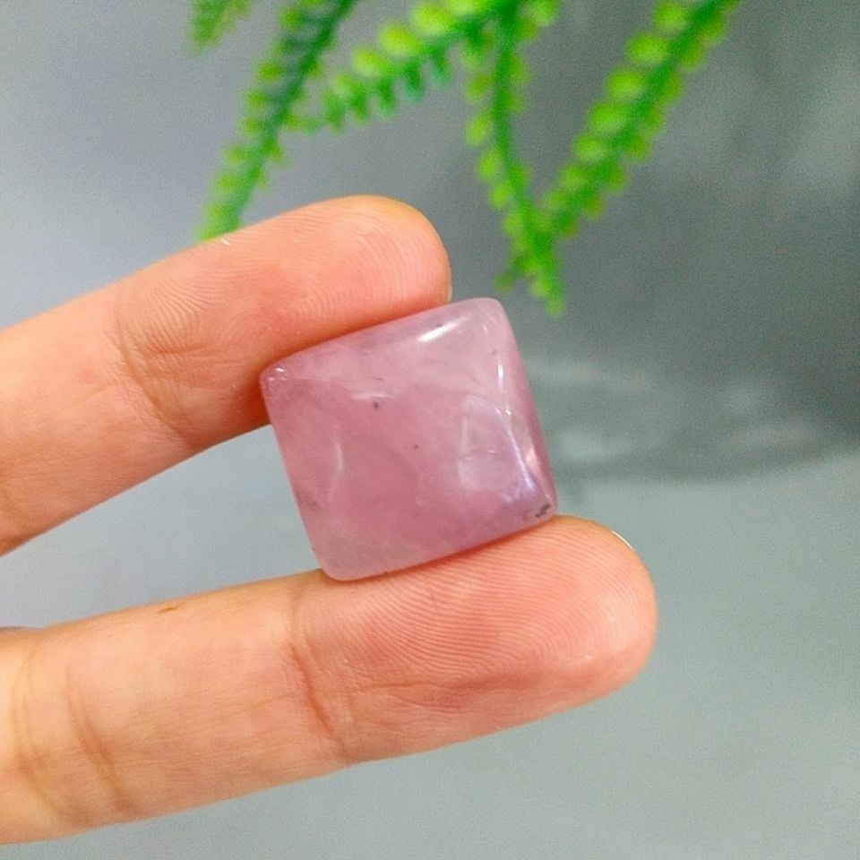 Pembe Kuvars Doğal Taş Kabaşon P106