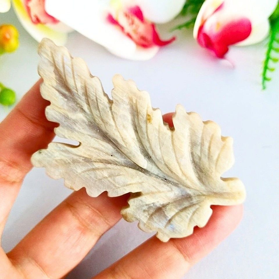 Ay Taşı Oyma (Carving) Doğal Taş Kabaşon - KAB412