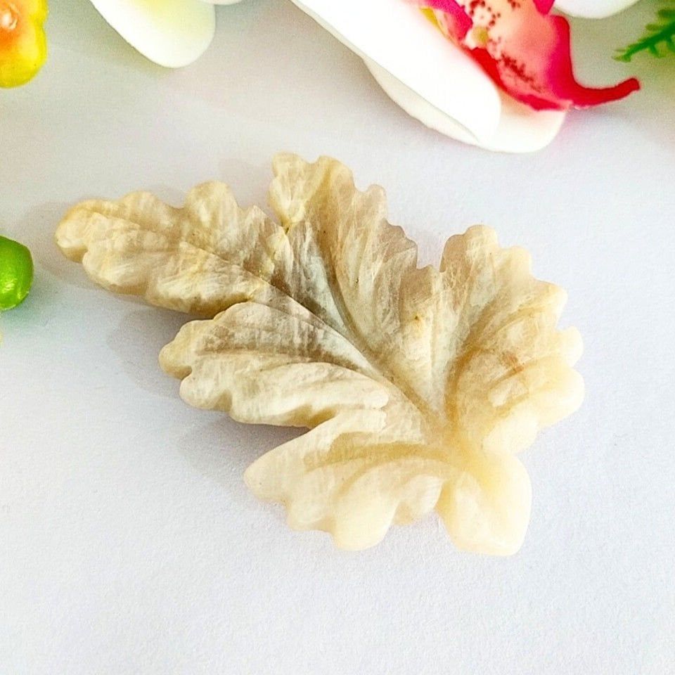 Ay Taşı Oyma (Carving) Doğal Taş Kabaşon - KAB413