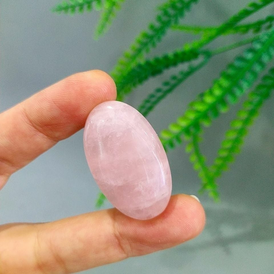 Pembe Kuvars Doğal Taş Kabaşon P123