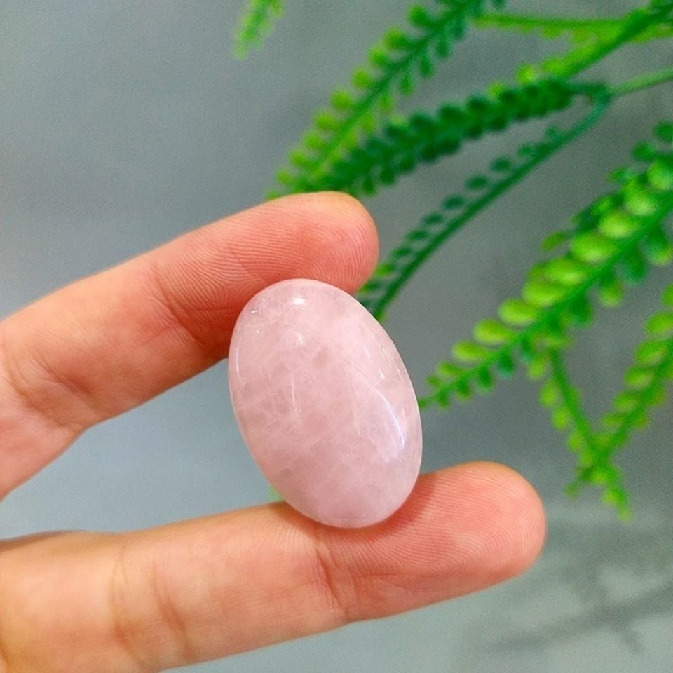 Pembe Kuvars Doğal Taş Kabaşon P125