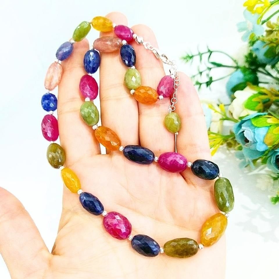Yakut-Safir-Sarı Safir ve Krizoberil Taşlı Kolye