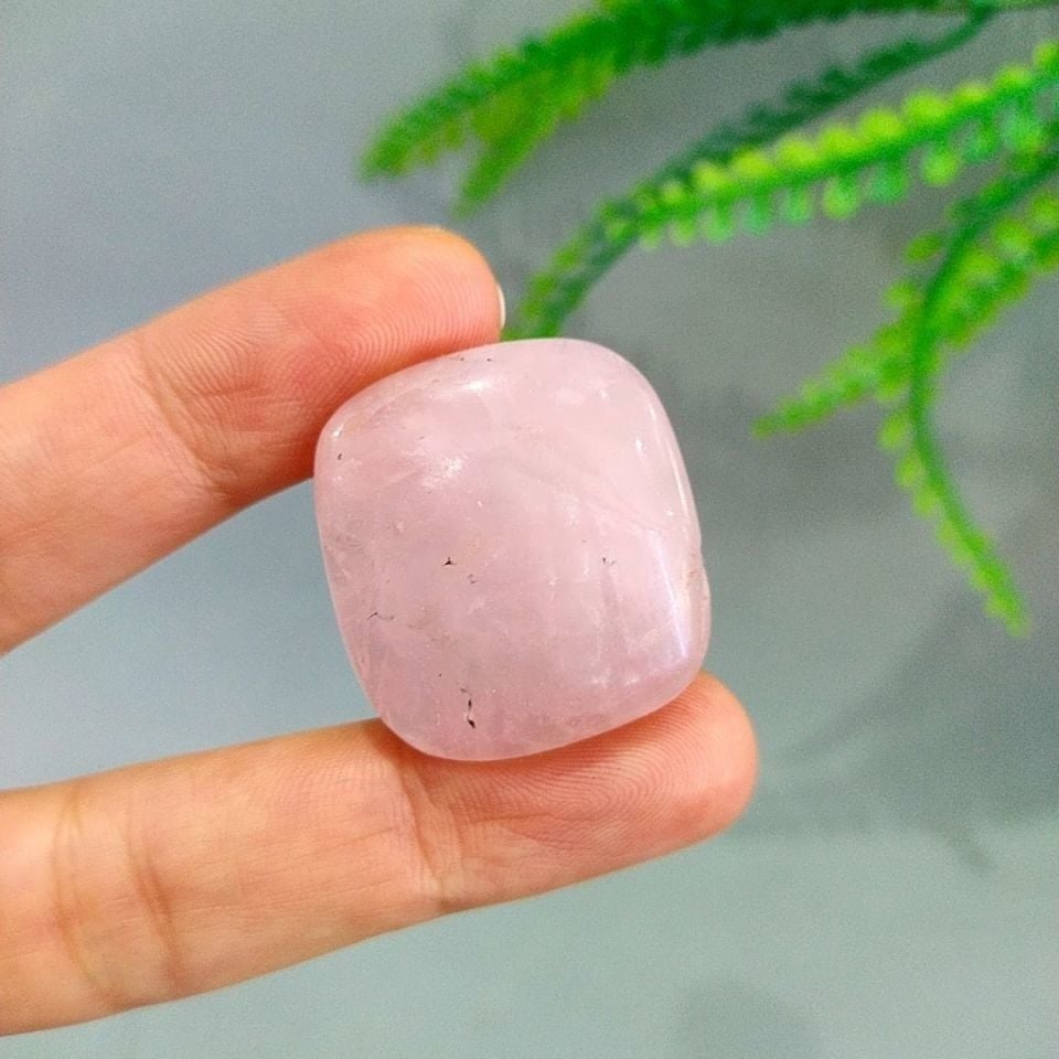 Pembe Kuvars Doğal Taş Kabaşon P93