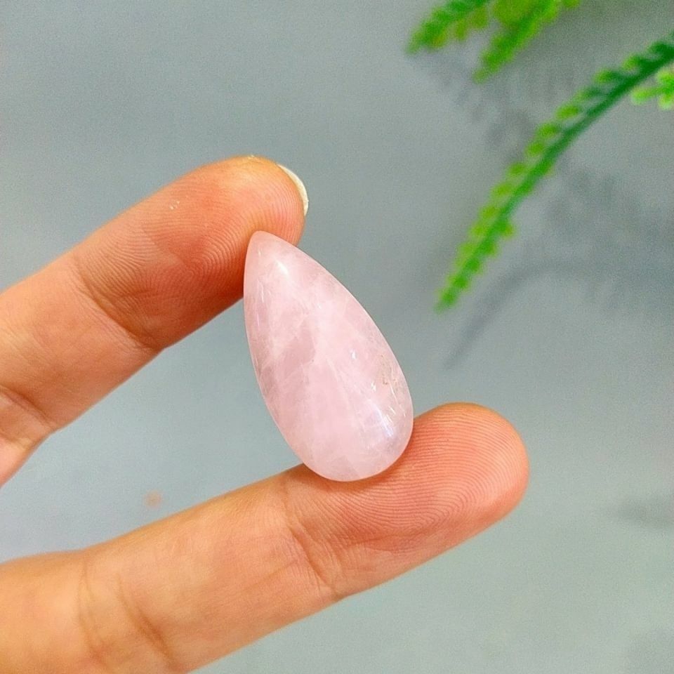 Pembe Kuvars Doğal Taş Kabaşon P100